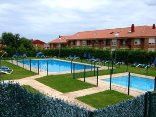 Apartamento urbanización privada. Piscinas. Tenis - San Vicente de la Barquera - 0