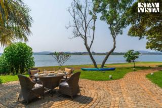 StayVista at Exotica Kabini - All Meals Included - Riverfront - 5