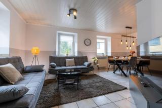 Lava-Lodge (Ferienhaus) - 8
