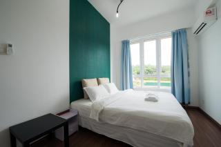 Trival Broadway Hut Homestay Sri Indah, Sandakan - 5