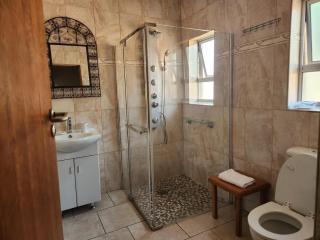Pheasant's Rest Guest House - Newcastle - 7