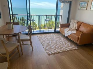 It's all about the views! - Townsville - 6