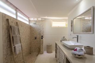 Modern 2BD Pristine Oasis Serene Retreat Canggu - Dalung - 5