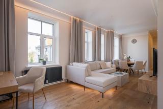 Quiet Minimalist Apartment by Innorental - Riga - 0