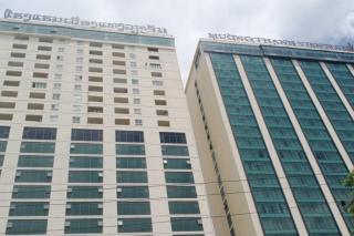 2-Bedroom Condo with City Skyline View - Vientiane - 9