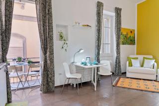 HomeToLove Marina - Cagliari - 2