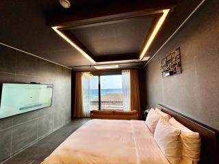 Gyeongnam goseong Hotel With7 - Goseong - 4