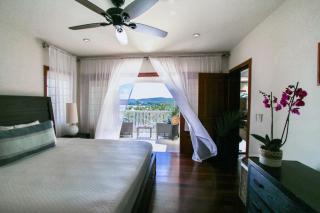 The Hideaway 3 Bedroom suite Pool/Sea View - Gaynors - 2
