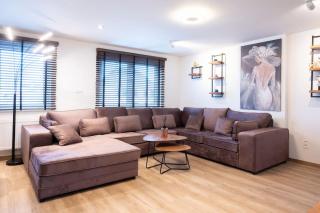 Stijlvol appartement met jacuzzi & sauna - 8