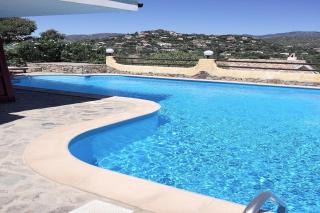 VILLA VITTORIA with PRIVATE HEATED SWIMMING POOL COMPLETE WITH HIDROMASSAGE FOR EXCLUSIVE USE , SEA VIEW, 150 METERS FROM THE BEACH - Torre delle Stelle - 5