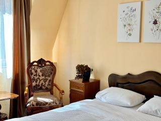 OLD ClTY HOTEL BATUMI - Batumi - 8
