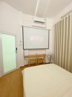 4 Bed Rooms with Kitchen for 11 guests Family-friendly Home in Hanoi Old Quarter - Hanoi - 9