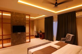 Hotel Classico International - Kānnangād - 3