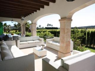 Villa El Palmeral Casa con piscina en Petra - 9