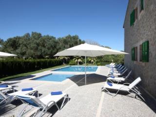 Villa El Palmeral Casa con piscina en Petra - 5