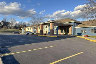 AmericInn by Wyndham Reedsburg - Reedsburg - 6