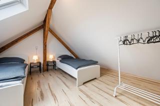 Moderne Unterkunft mit Garten und Terrasse - Hockenheim - 1