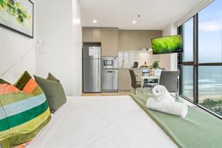 The Oceana - Beachfront 19F Ocean View Studio in Resort with Parking, Pool, Neflix - Gold Coast - 9