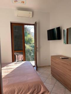 Giovi's Apartments HOME AURIS - Castellammare di Stabia - 1