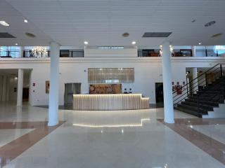 Hospedium Hotel Sky Blu Torre de Sevilla - 3