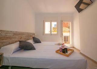 Agi Gloria Rooms - Roses - 0