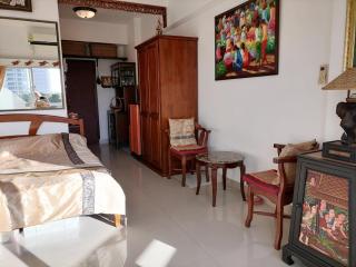 Beachfront Cozy Studio - 1