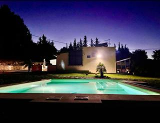 Strelitzia's house with heated pool , private garden and private parking & wi-fi - 9