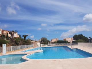 Villa mit großartigem Panoramablick auf das Meer und direkt am Pool - La Croix-Valmer - 6