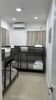 203 Miami Shared Rooms for Men Central Comfortable, Affordable - 1