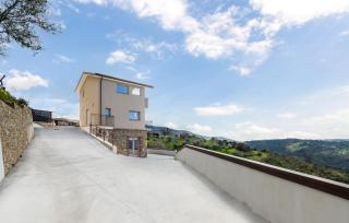 Stunning Home In Laureana Cilento - 2