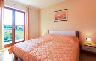 3 Bedroom Amazing Home In Labin - 9