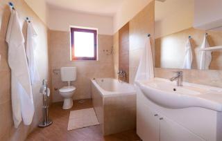 3 Bedroom Amazing Home In Labin - 7