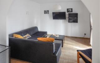 Awesome Home In Pierrelatte With Wifi - Saint-Just-la-Pendue - 6