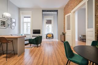 Aradi Chic Apartment - 8