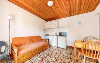 Pet Friendly Home In Saint-Savinien - Saint-Savinien - 6