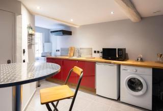 Le Coloré, Beau T2, Centre Historique - Montpellier - 3