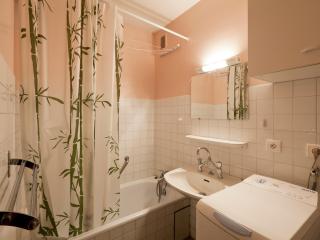 Studio 5 pers, centre Brides-les-Bains, balcon, proche thermes et télécabine - FR-1-512-19 - 6