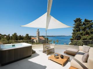 Exclusive Hvar Villa 6 Bedrooms Villa Serenity By The Sea Incredible Sea Monument Views Jacuzzi - Hvar (Lesina) - 7