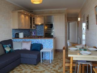 Appartement 3 pièces avec vue mer, balcons, à 250m de la plage, 6 couchages, garage inclus - FR-1-229C-47 - Port-la-Nouvelle - 0