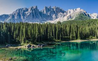 LAKE & RIVER Hotel - 8