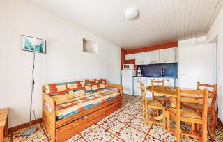 Stunning Home In Saint-Savinien - 6