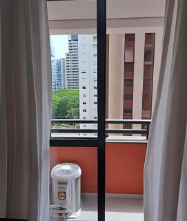 Get a Flat 94B Impecável - Berini SP - São Paulo - 2