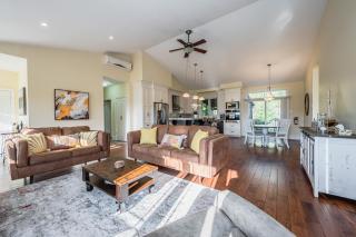 Craftsman Cottage With Hot Tub Near Beach - Wiarton - 4