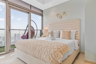 High Floor Burj Khalifa & Sea View with stunning Infinity Pool - 7