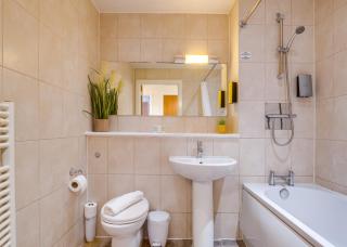 Chinatown - One Bed - Balcony - Secure Parking - Fast WIFI - Birmingham City Centre - 49A - Birmingham - 5