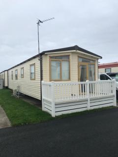 Two x 8 Berth static caravan on Lyons Robin Hood Rhyl North wales - Meliden - 9