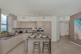 Luxury with stunning view, Balcony, Amazing Pools - 6