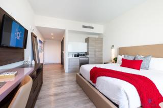 Front Bay View, Enjoy Sunsets, Amazing Pool - Hollywood - 2