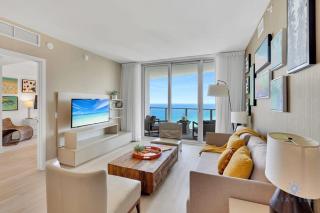 Ocean View Balcony Beachfront Resort Amazing Pools - Hollywood - 9