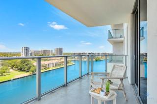 Very Chic - Bay View & Balcony - Amazing Pools- Gym - 4